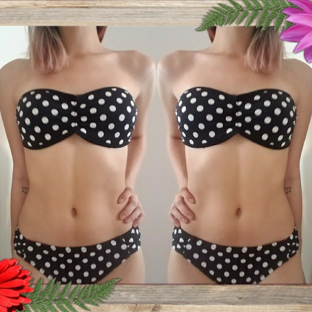 Strapless polka dot bikini set
